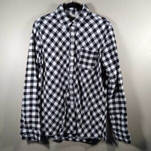 🦋 Aerie Gingham Plaid Button Front Flannel Shirt